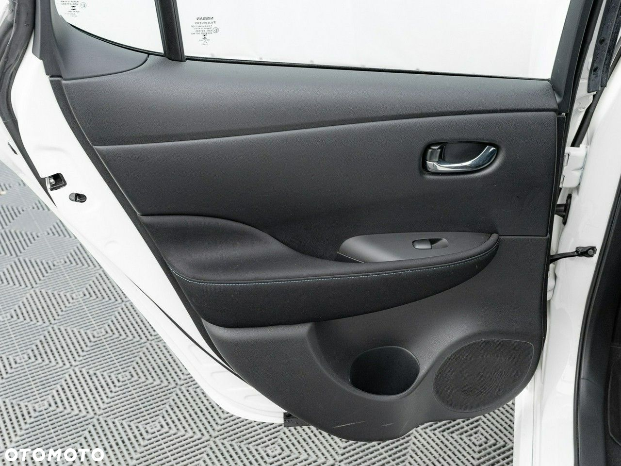 Nissan Leaf - 23