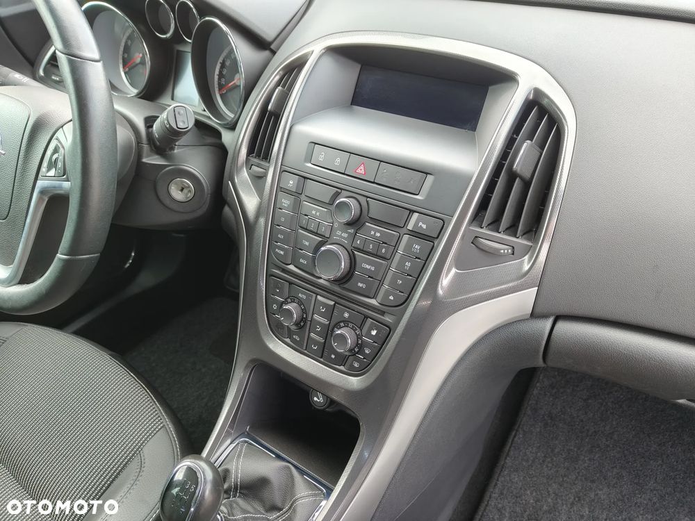 Opel Astra - 24
