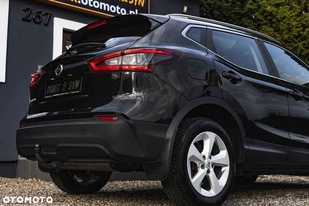 Nissan Qashqai 1.3 DIG-T DCT N-CONNECTA - 17