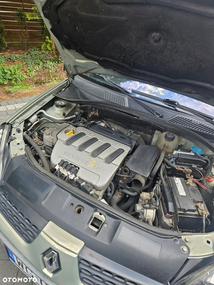 Renault Clio 1.4 16V Dynamique - 7