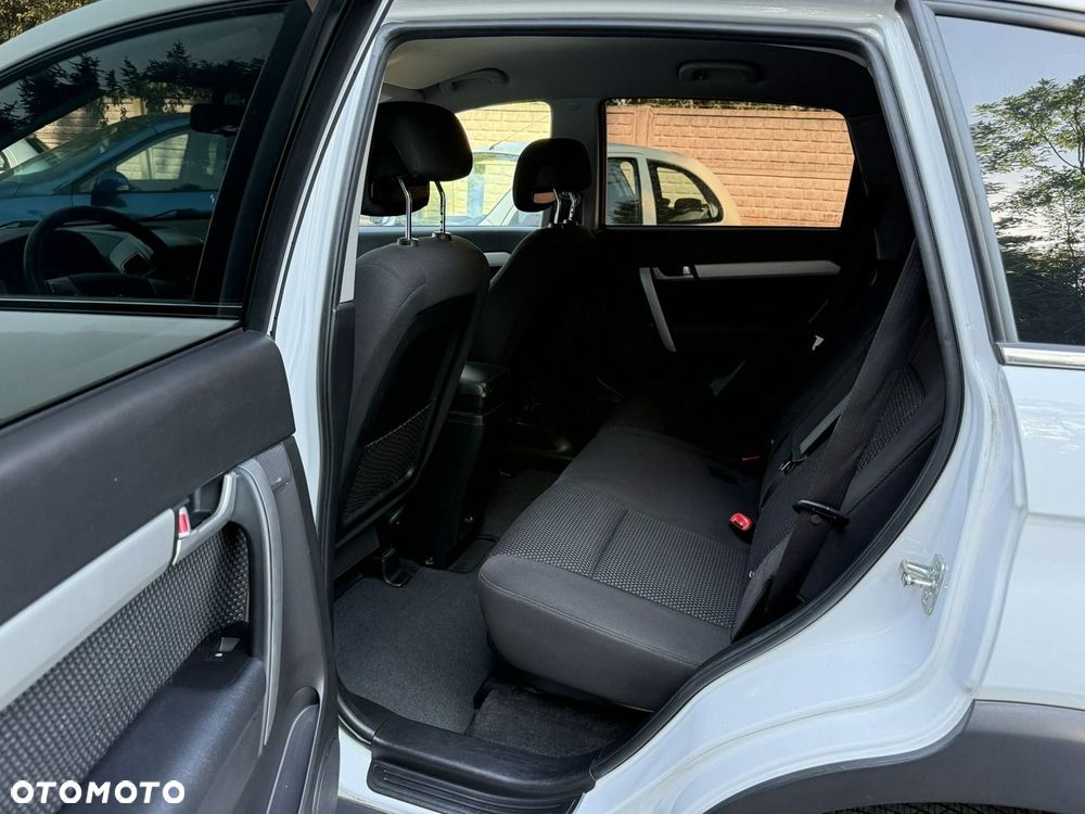 Chevrolet Captiva - 11