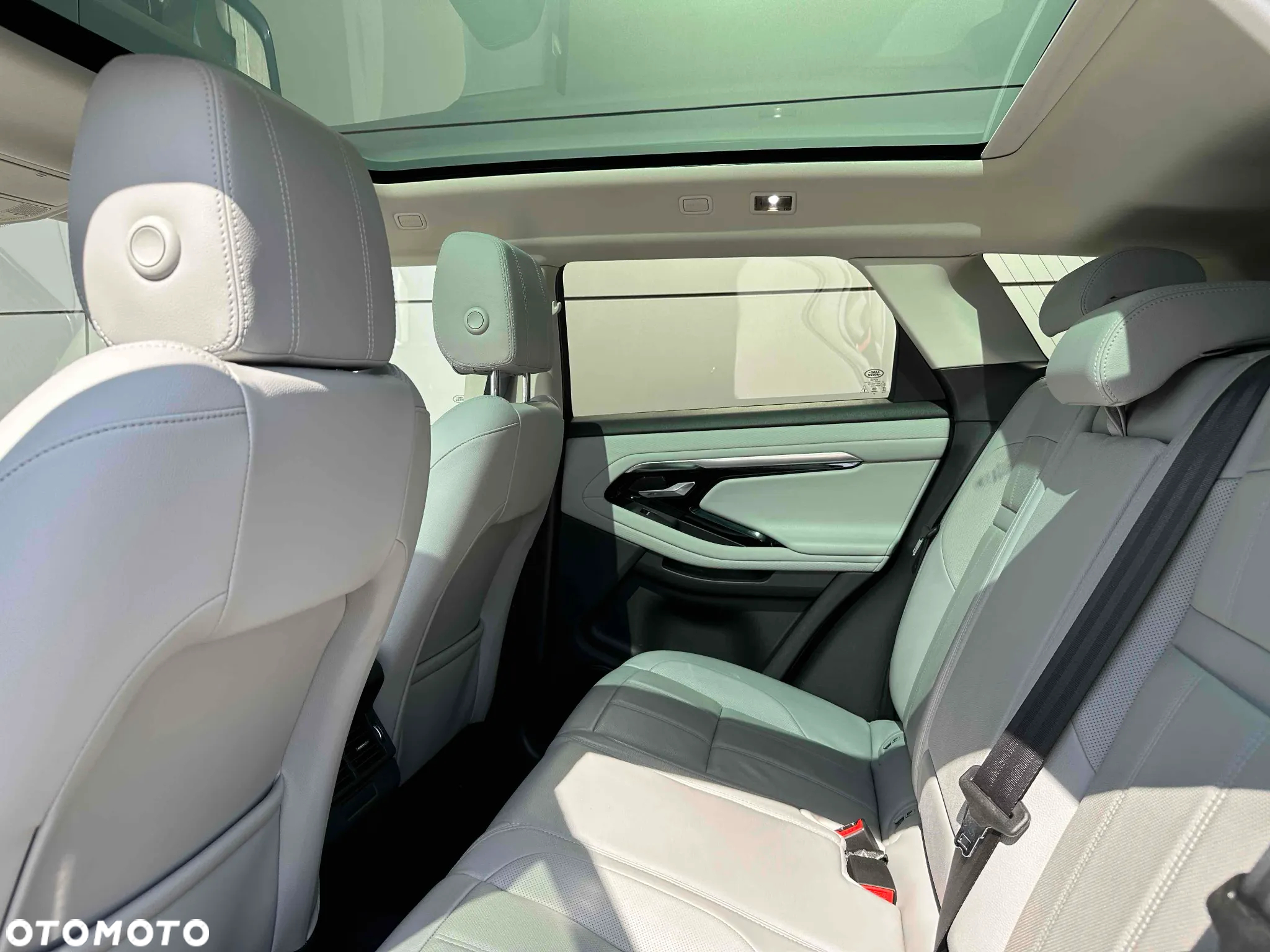 Land Rover Range Rover Evoque P200 S - 12