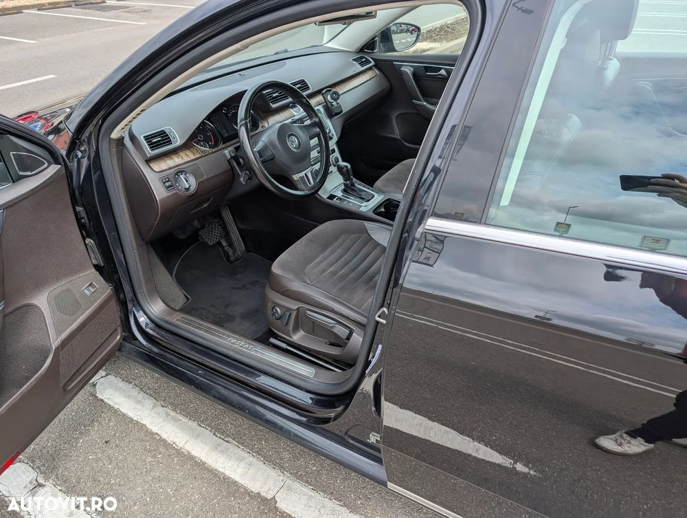 Volkswagen Passat 2.0 TDI BlueMotion Tehnology DSG Highline - 21