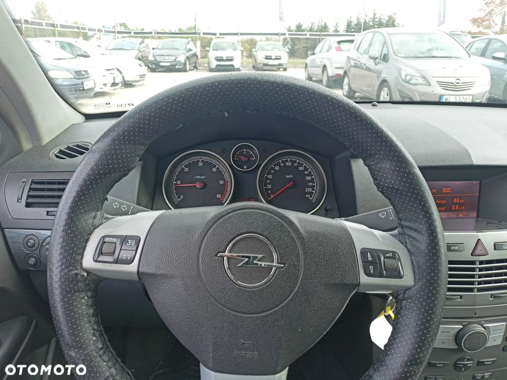 Opel Astra 1.7 CDTI Cosmo - 9