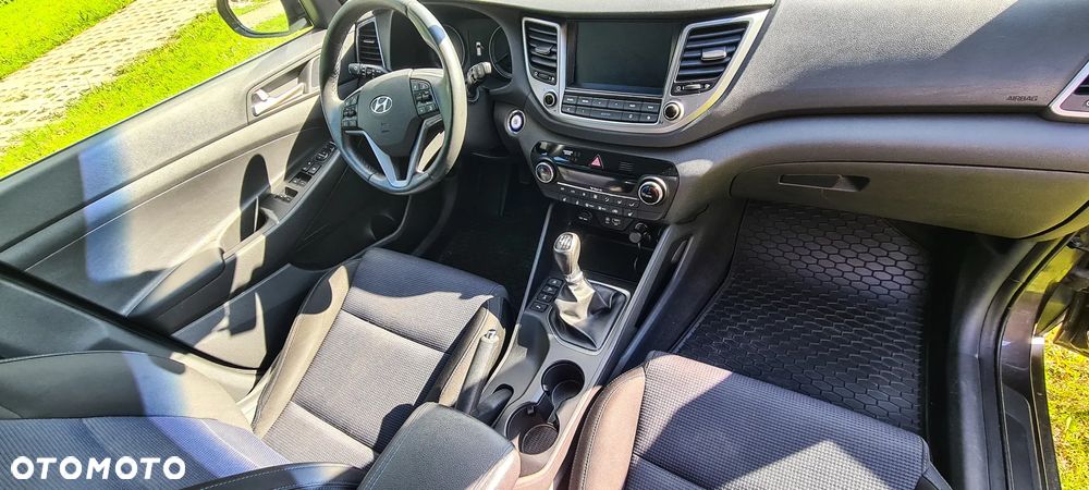 Hyundai Tucson 2.0 CRDI Comfort 4WD - 4