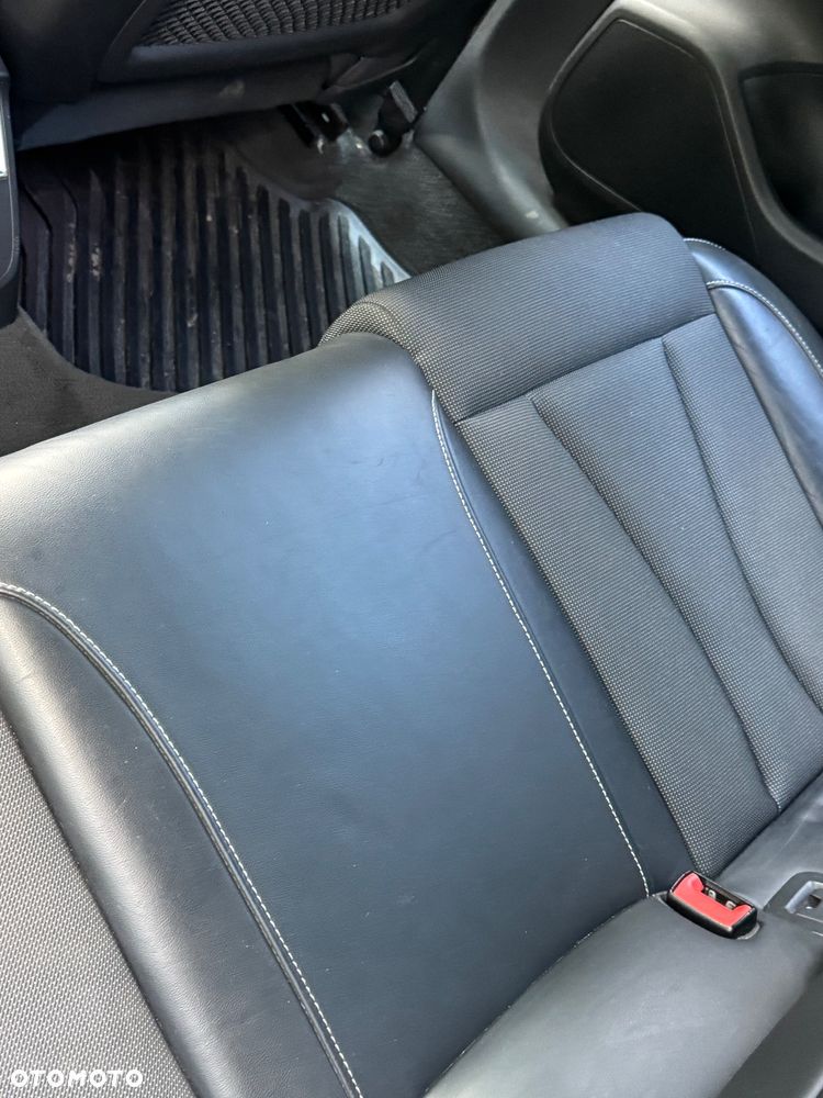 Audi A3 Sportback 1.2 TFSI S line Sportpaket - 19