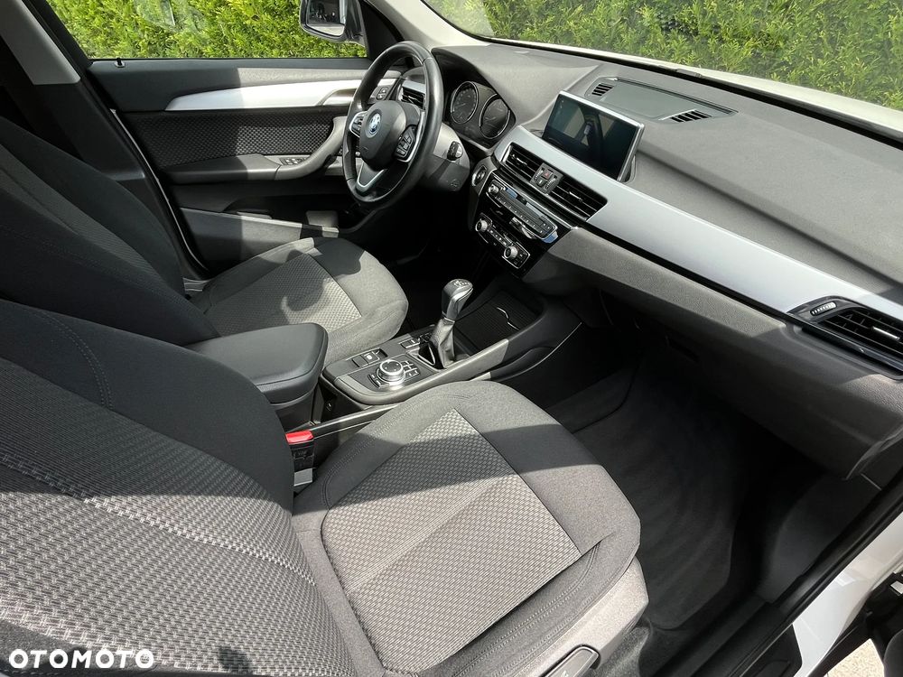 BMW X1 xDrive25e Advantage - 19