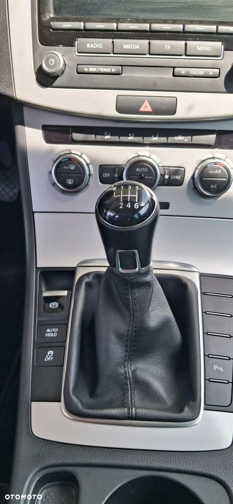Volkswagen Passat 1.4 TSI Trendline - 11