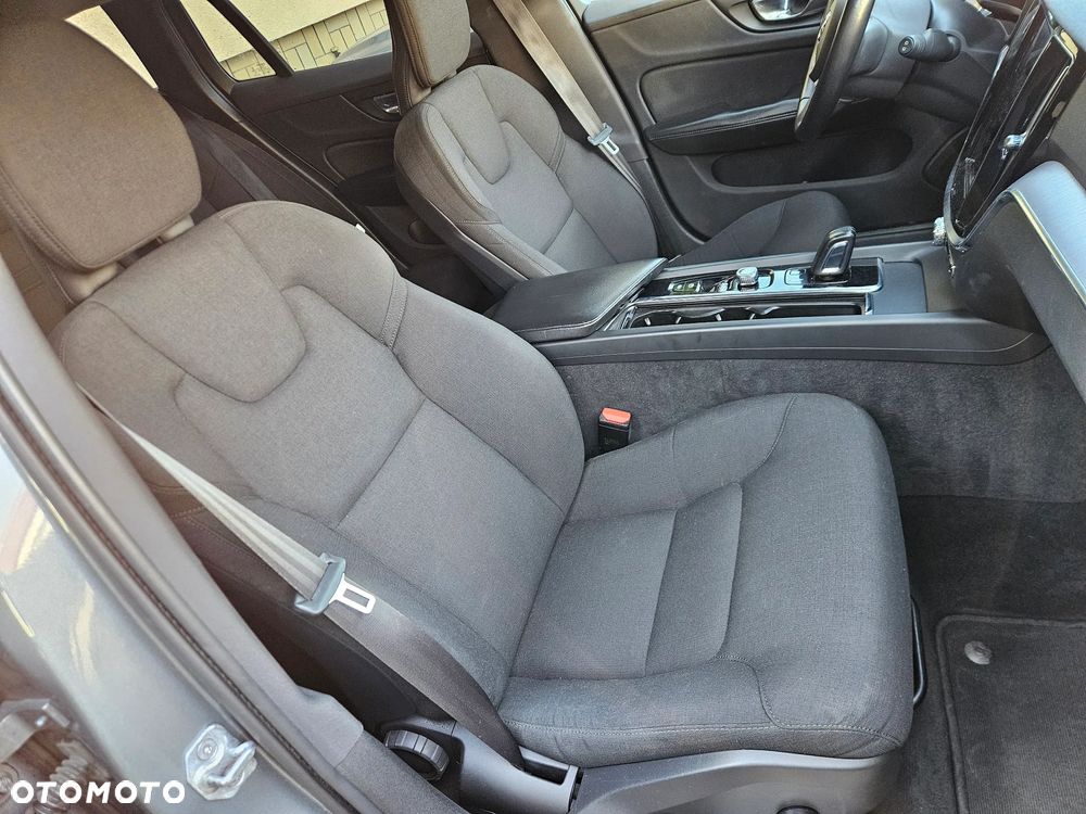 Volvo V60 B4 D Geartronic Momentum - 13