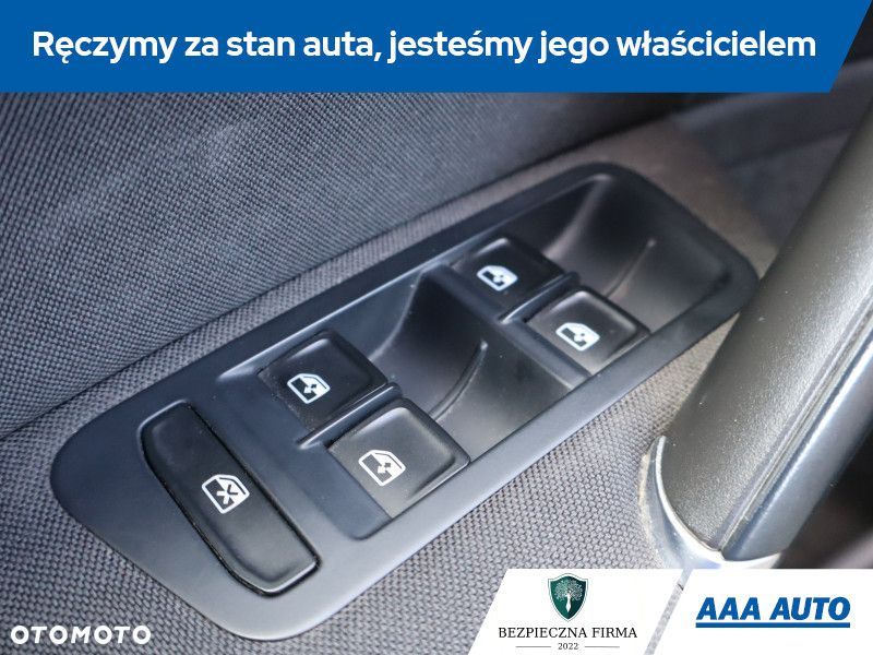 Volkswagen Golf Variant - 17