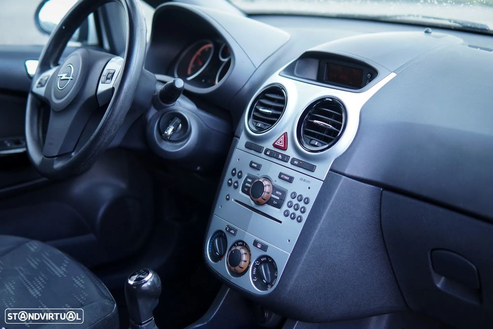 Opel Corsa 1.3 CDTI Enjoy EcoFLEX - 7