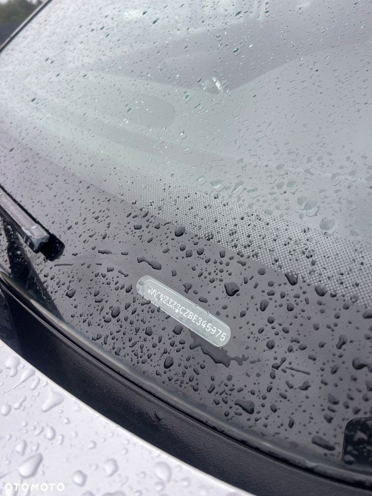 Volkswagen Passat 1.6 TDI Comfortline - 16