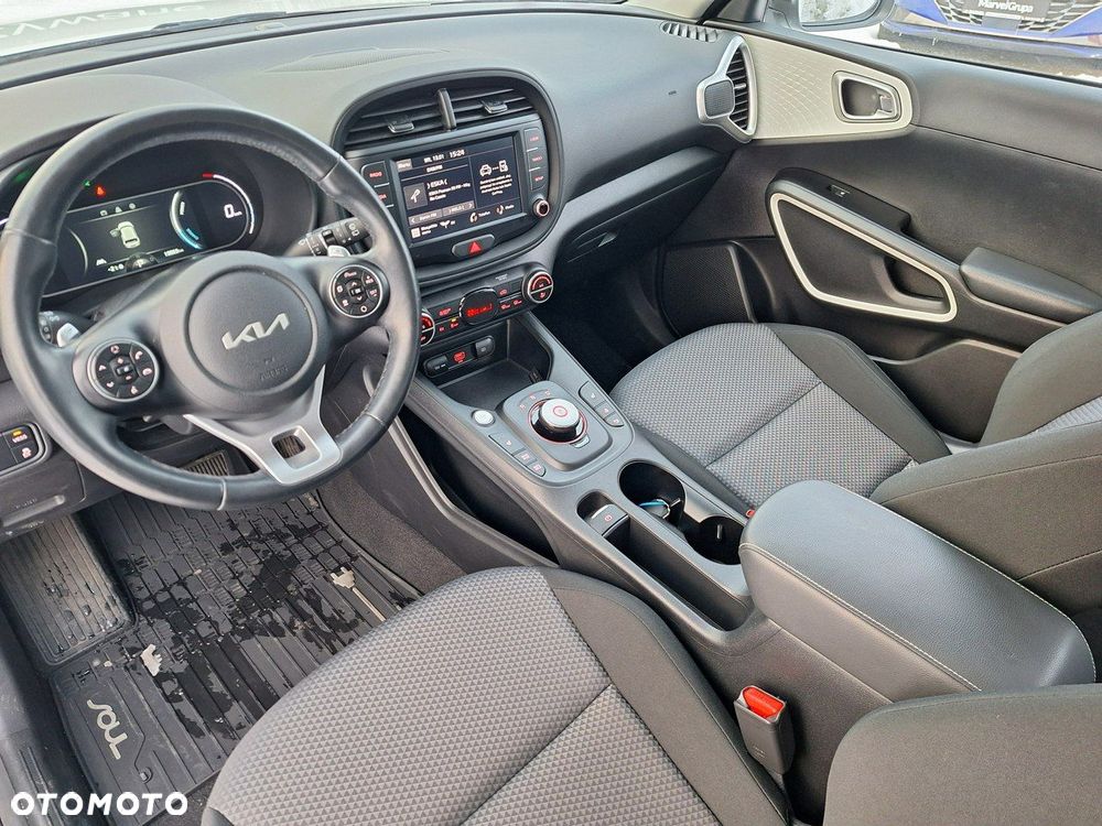 Kia Soul 64kWh M - 17