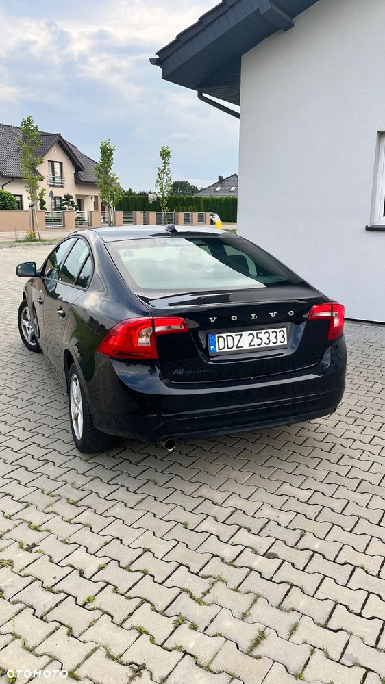 Volvo S60 D2 Kinetic - 3