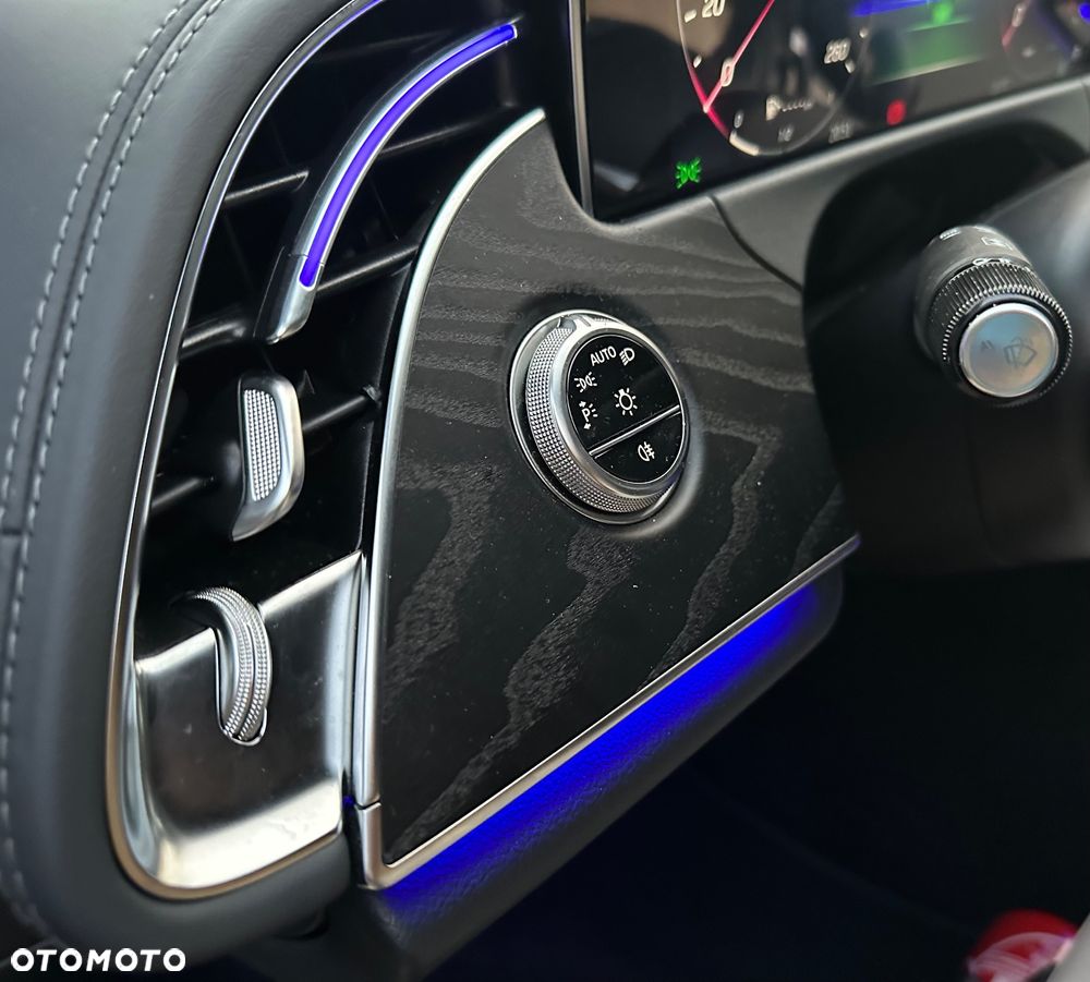 Mercedes-Benz Klasa E 220 d 4-Matic AMG - 9