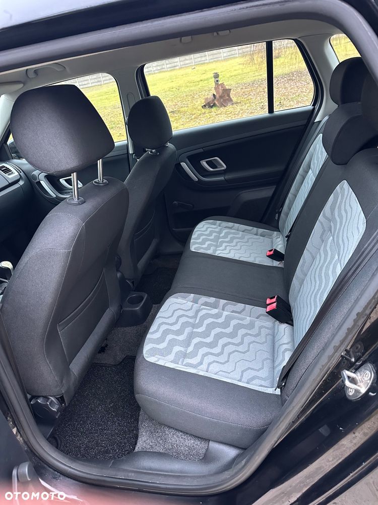 Skoda Fabia 1.4 TDI PD DPF GreenLine - 17