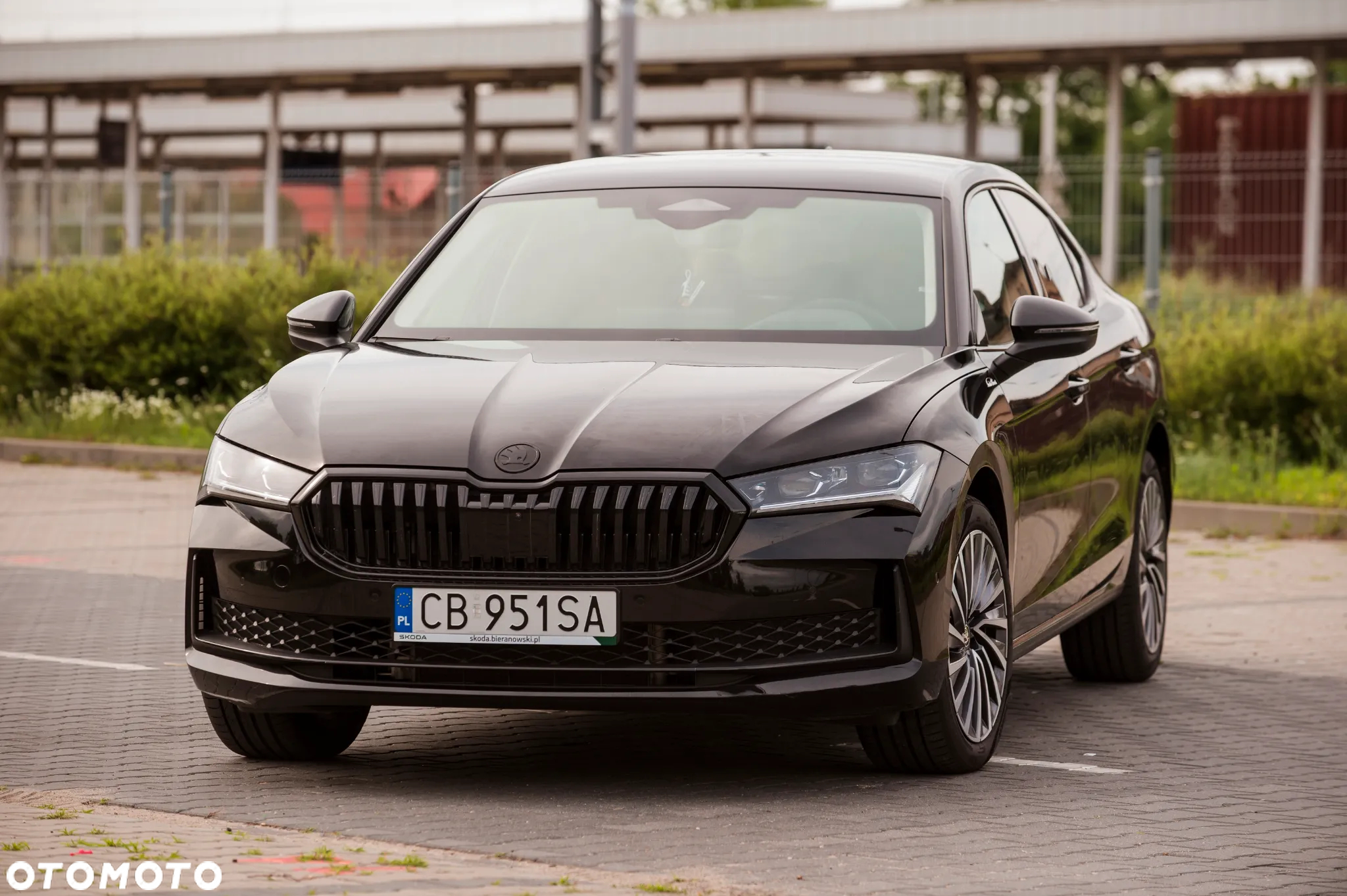 Skoda Superb 2.0 TDI SCR 4x4 L&K DSG - 4