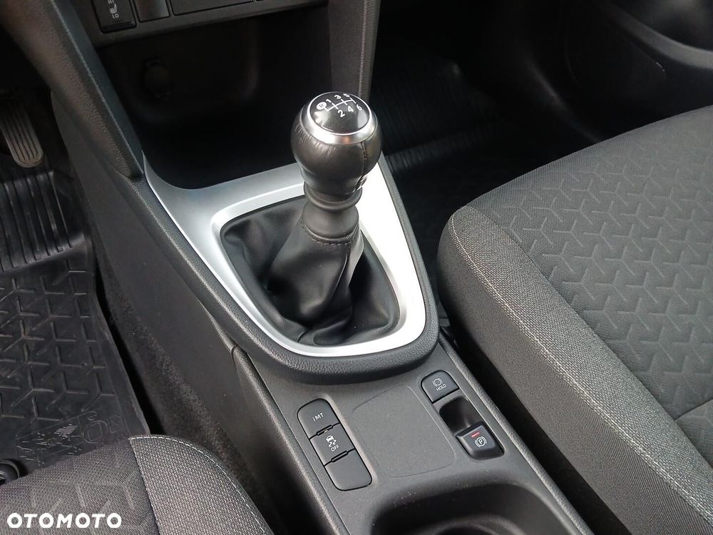 Toyota Yaris Cross 1.5 Comfort - 34