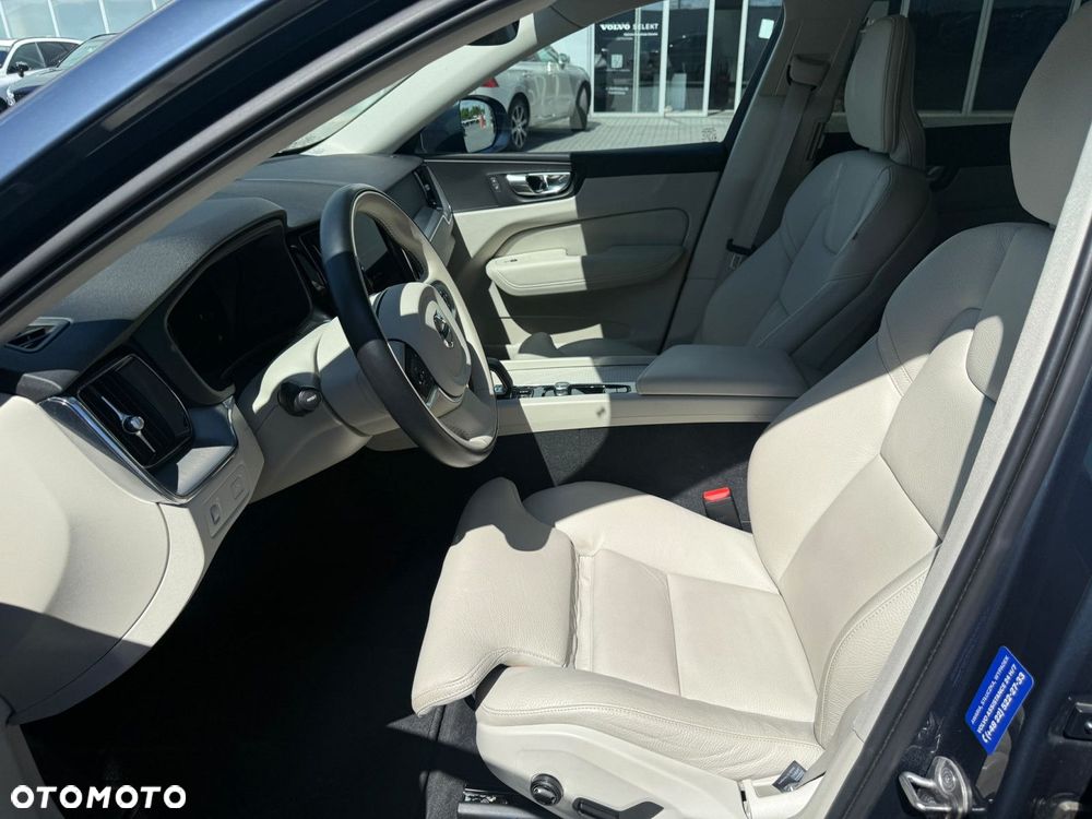 Volvo XC 60 - 10