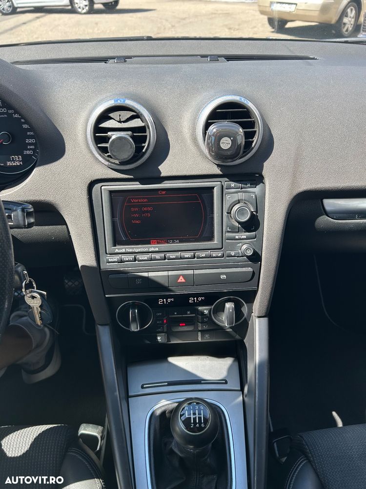 Audi A3 2.0 TDI DPF S line Sportpaket - 14