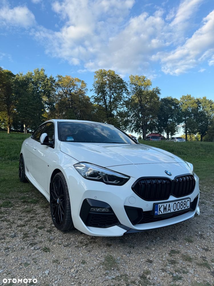 BMW Seria 2 218d - 5