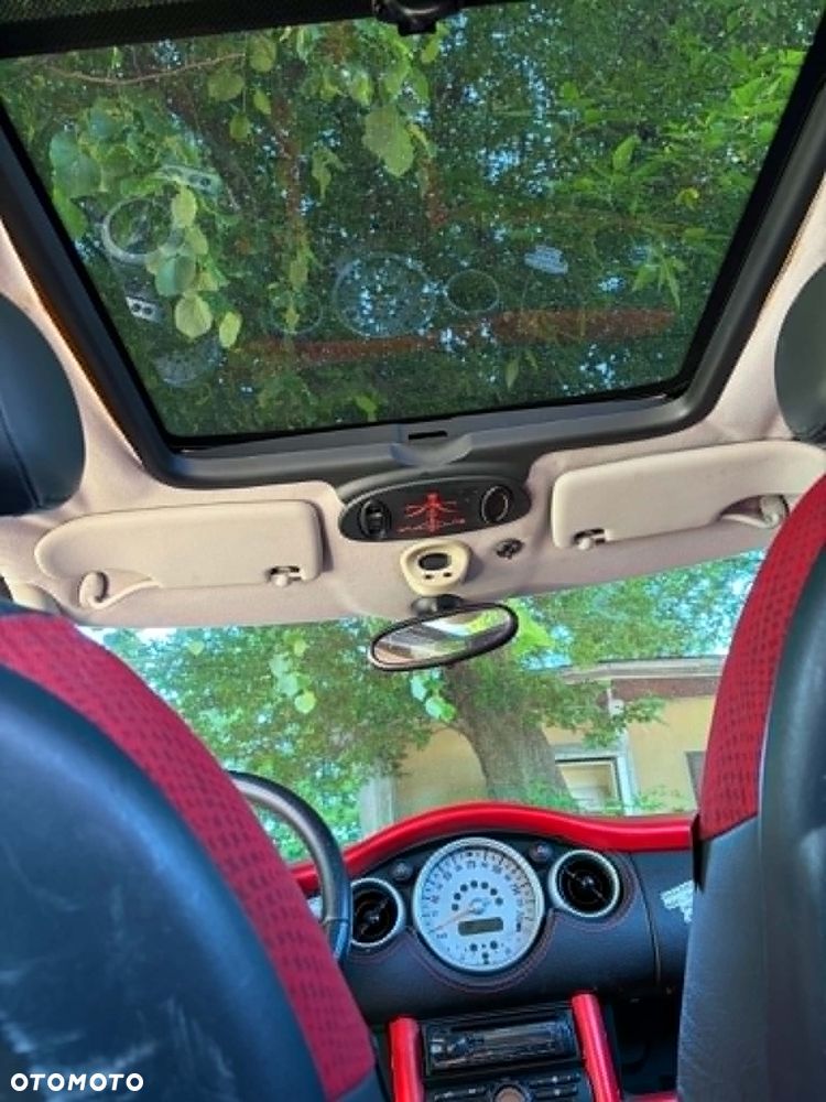 MINI Cooper Standard - 10