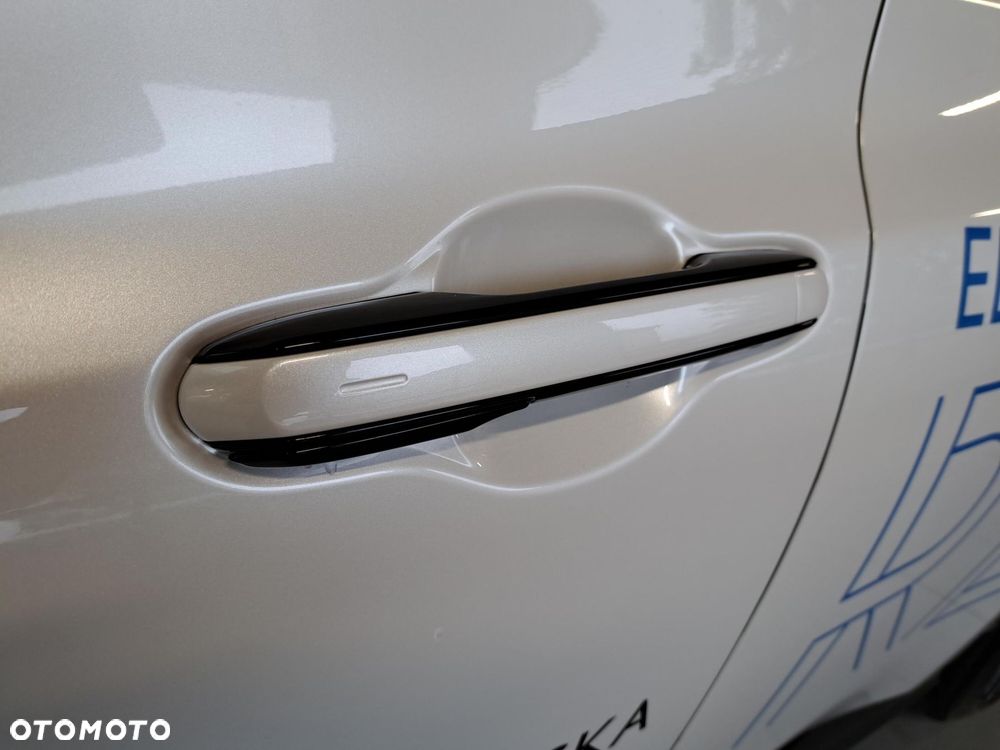 Lexus RZ 450e Omotenashi DIRECT4 - 30