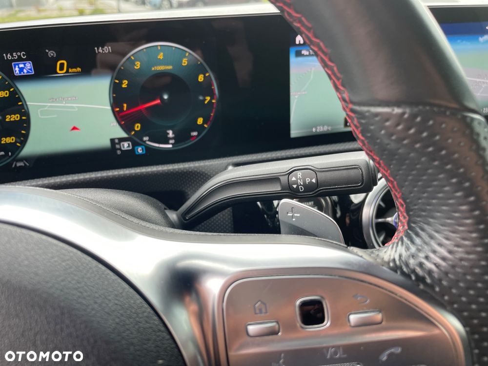 Mercedes-Benz CLA 200 7G-DCT AMG Line - 16