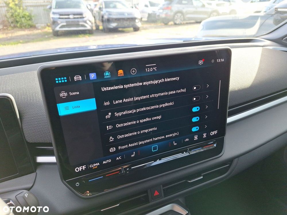 Volkswagen T-Roc - 33