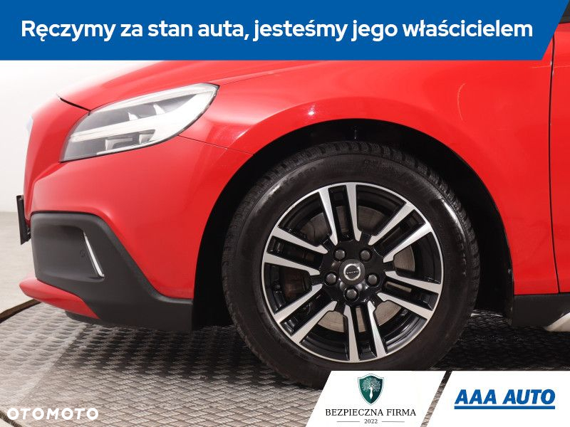 Volvo V40 - 16