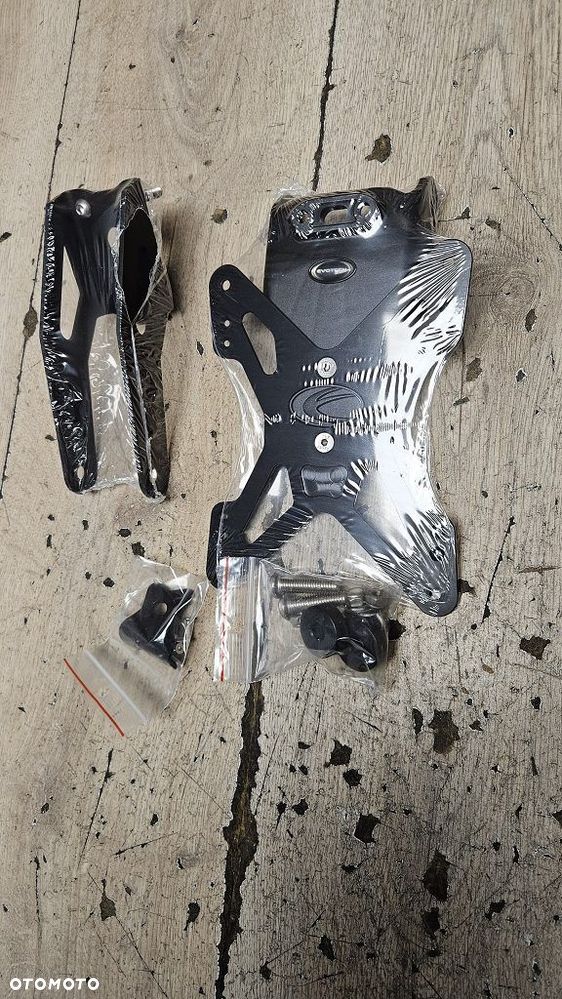 Uchwyt tablicy regulowany Evotech Performance Yamaha YZF R1 2009-2014 - 4