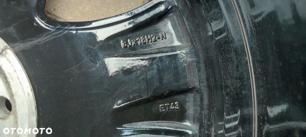 FELGI ALUMINIOWE STOPNIOWANE 5x112 2x 8Jx18 CALI ET43 2x 9Jx 18 CALI ET 52,5 fi 66,6 MERCEDES E CLS GLK GLS 4 SZTUKI KOMPLET - 7