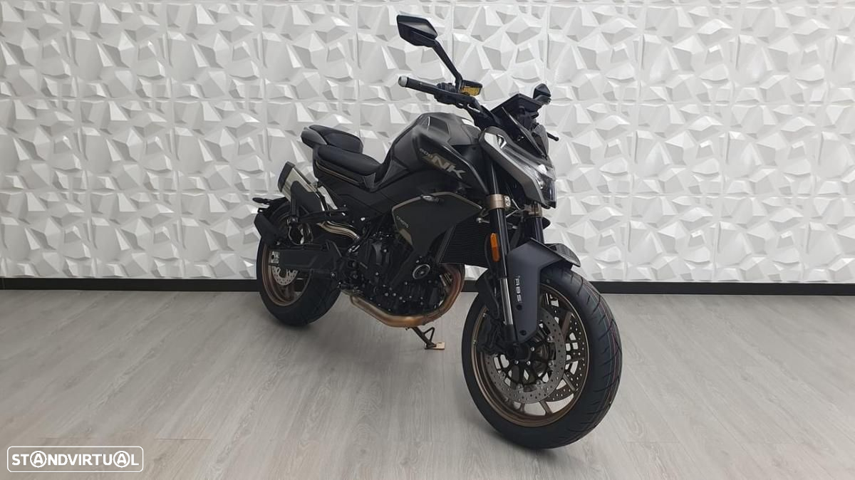 CF Moto 800NK - 3