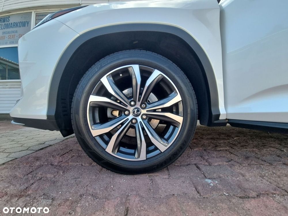 Lexus RX 450h F-Impression - 25