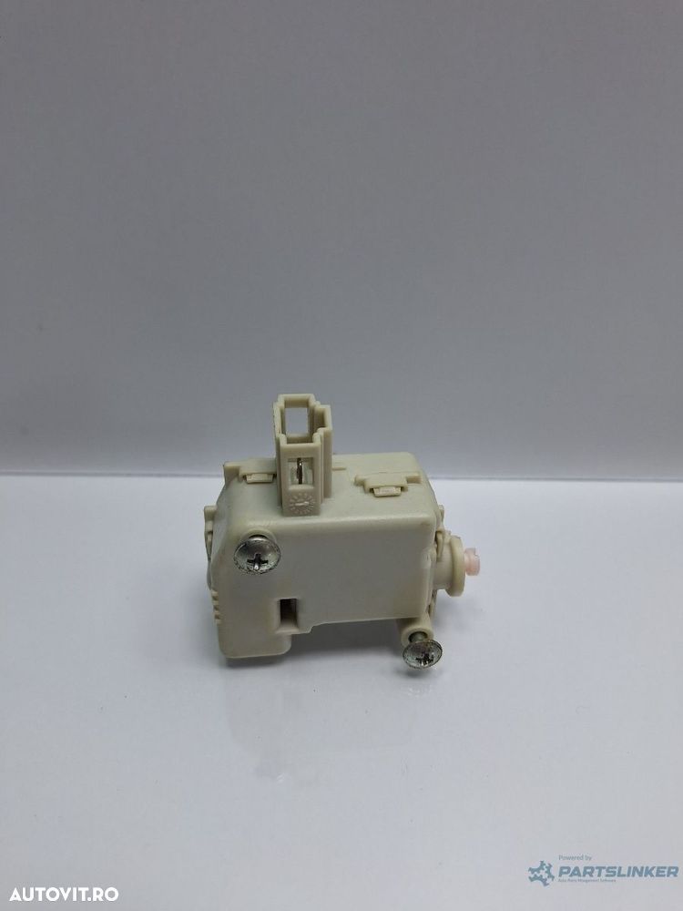 Motoras blocare usita rezervor combustibil VOLKSWAGEN GOLF IV 1J1 1997 - 2007 TDI AGR, ALH 1J6862159B - 4