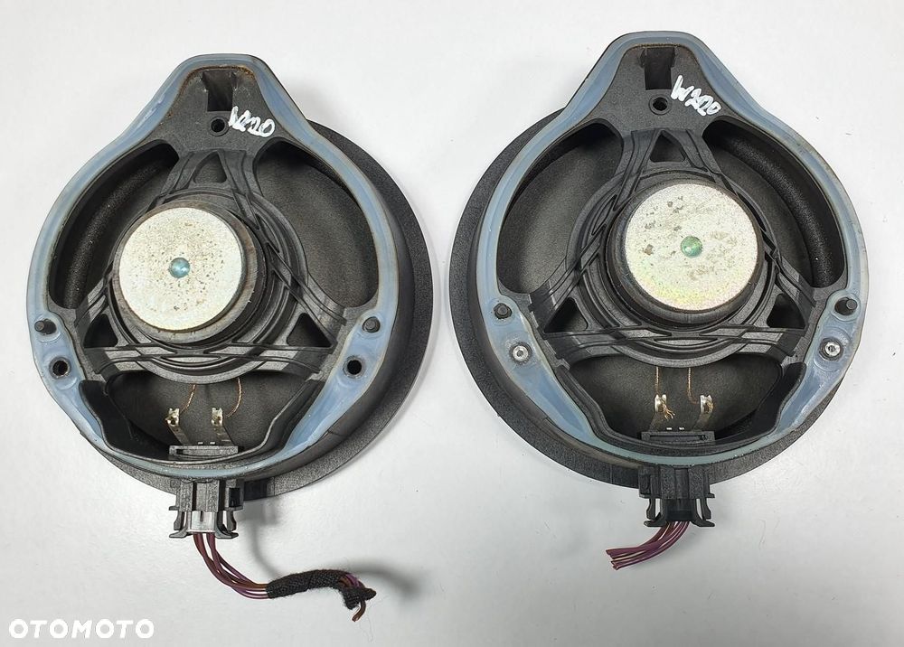 GŁOŚNIK MERCEDES W212 - 3