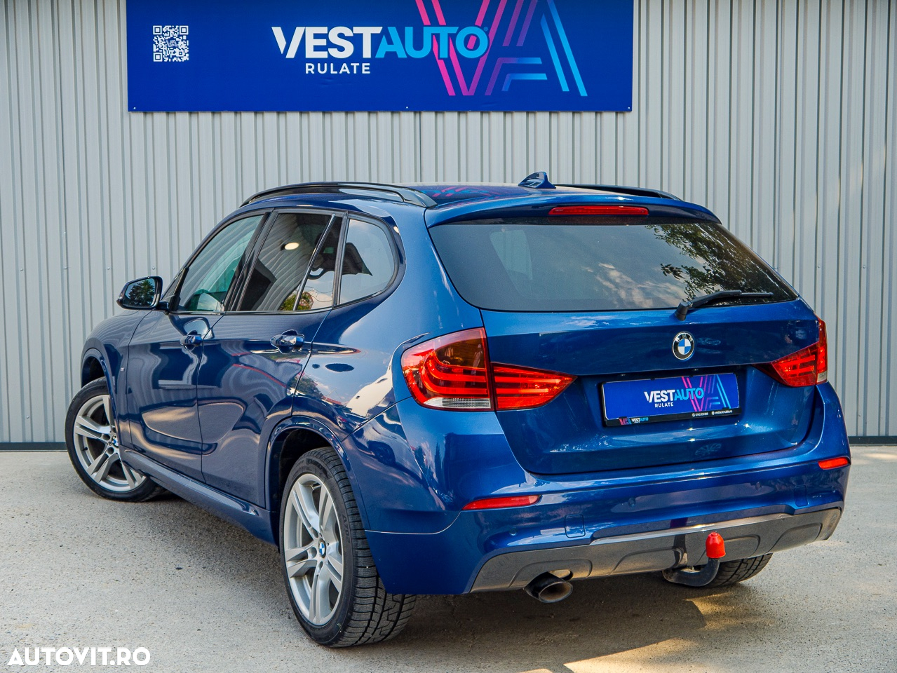BMW X1 xDrive18d Aut. Sport Line - 2
