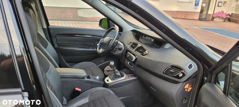 Renault Grand Scenic - 14
