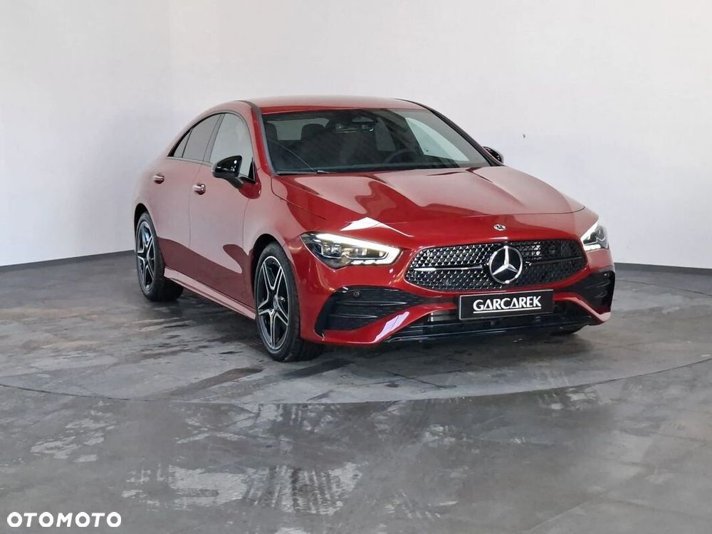 Mercedes-Benz CLA 220 4-Matic AMG Line 7G-DCT - 7
