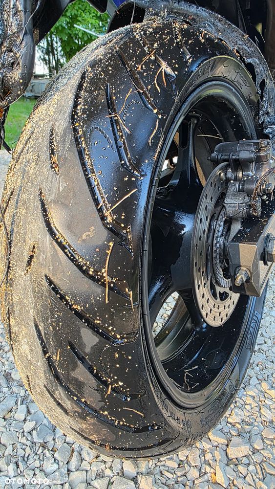 Yamaha FZ6 - 16