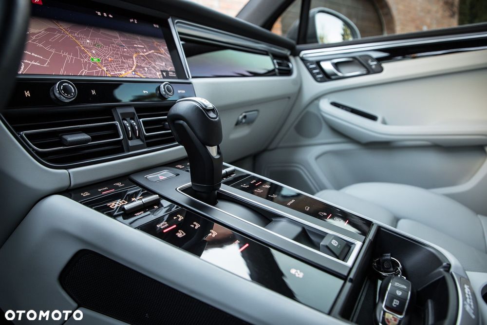 Porsche Macan PDK - 22