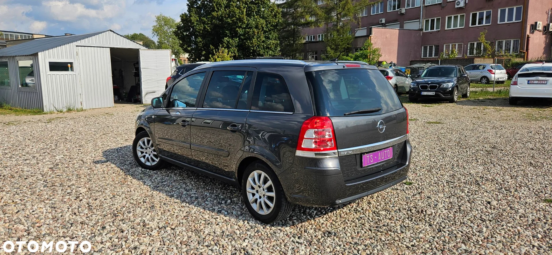 Opel Zafira 1.8 Cosmo - 4