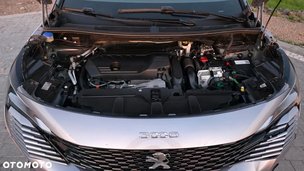 Peugeot 3008 1.6 PureTech Hybrid4 PHEV Allure S&S EAT8 - 7