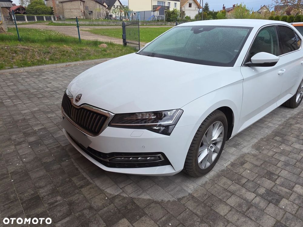 Skoda Superb 2.0 TDI SCR 4x4 Style DSG - 6