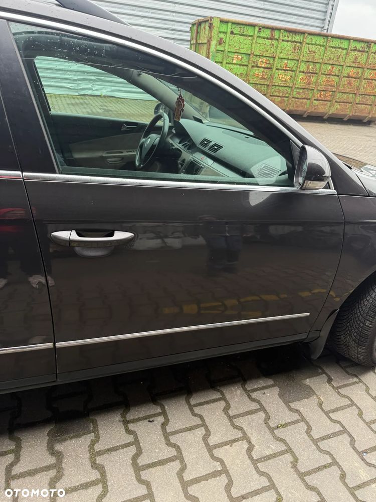 VW PASSAT B6 LC8Z DRZWI PRAWE PRZÓD PRZEDNIE KOMPLETNE - 1