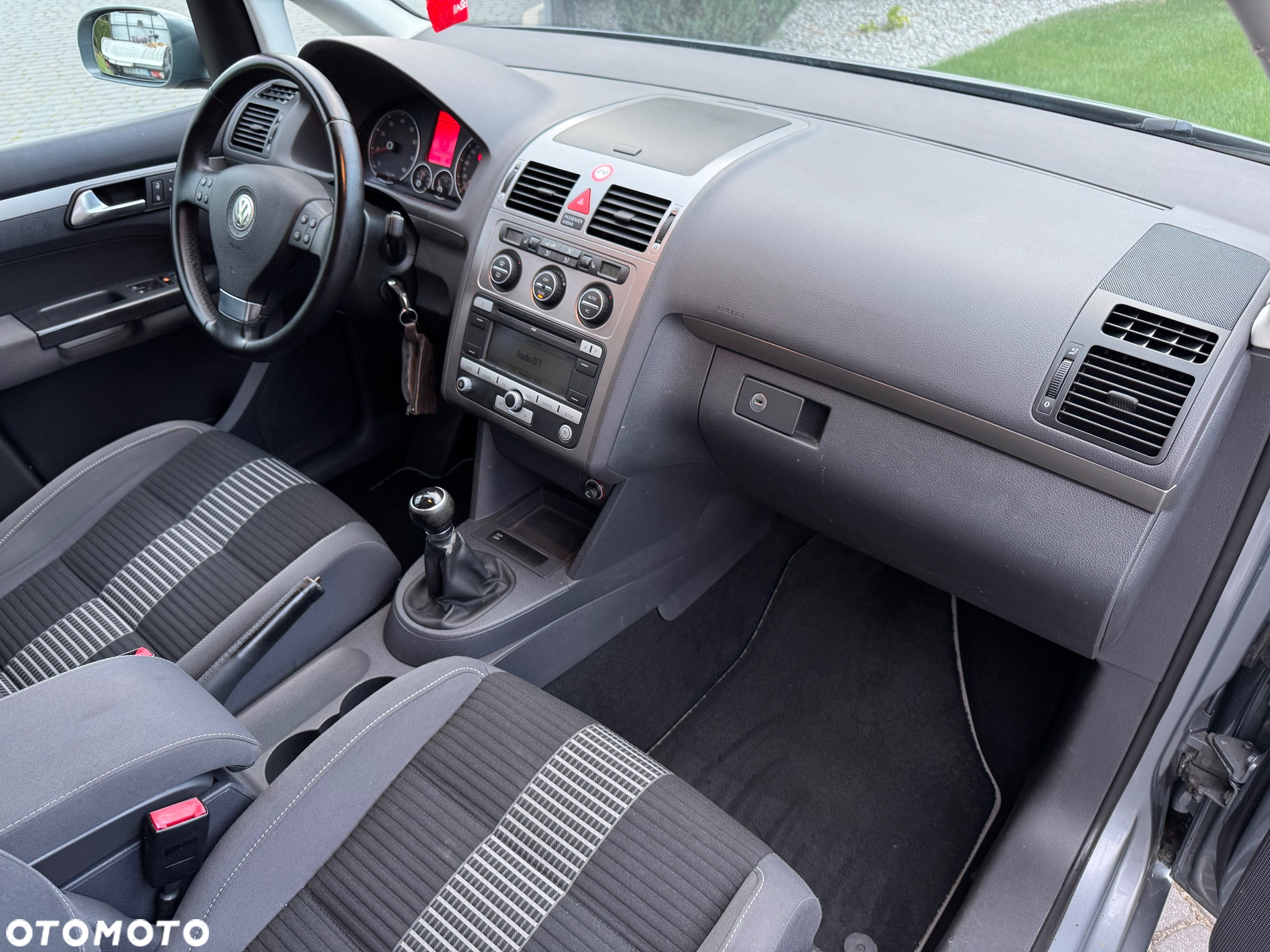 Volkswagen Touran 1.4 TSI Comfortline - 15