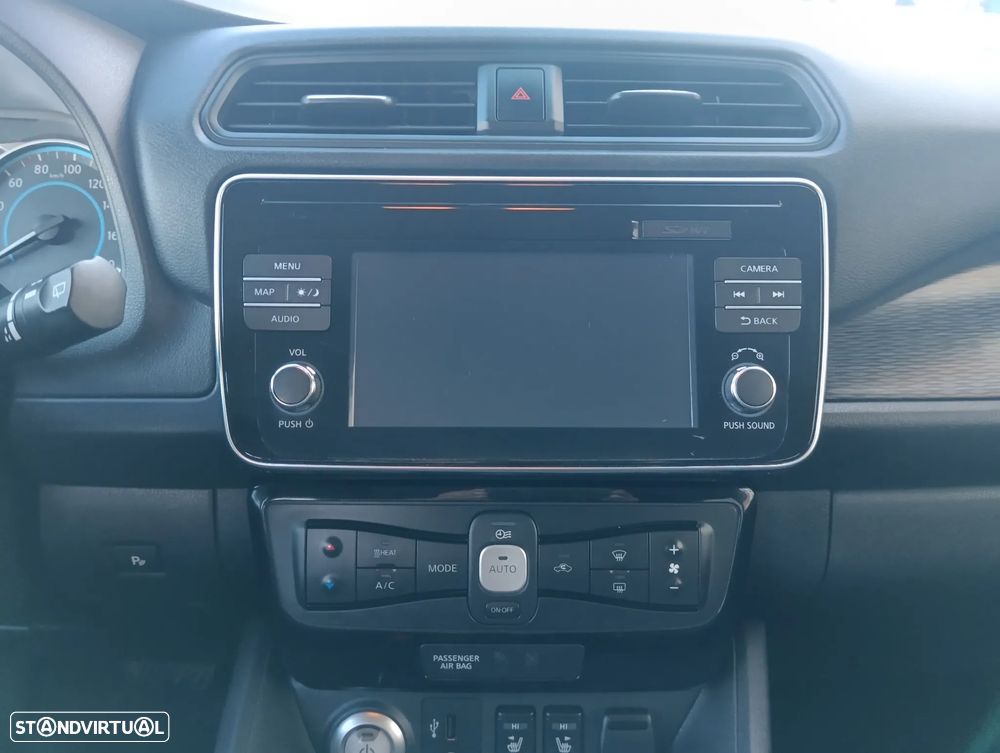 Nissan Leaf 40 kWh 2.ZERO Edition - 10