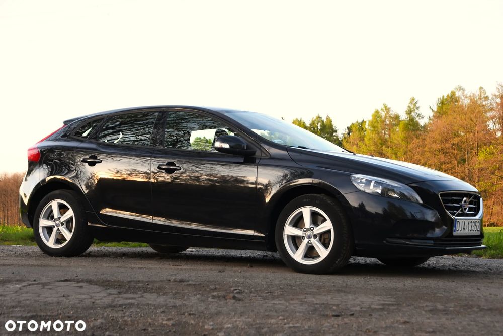 Volvo V40 D4 Momentum - 6