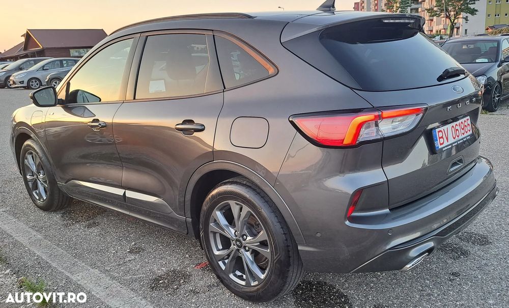 Ford Kuga 2.5 Duratec PHEV ST Line - 6