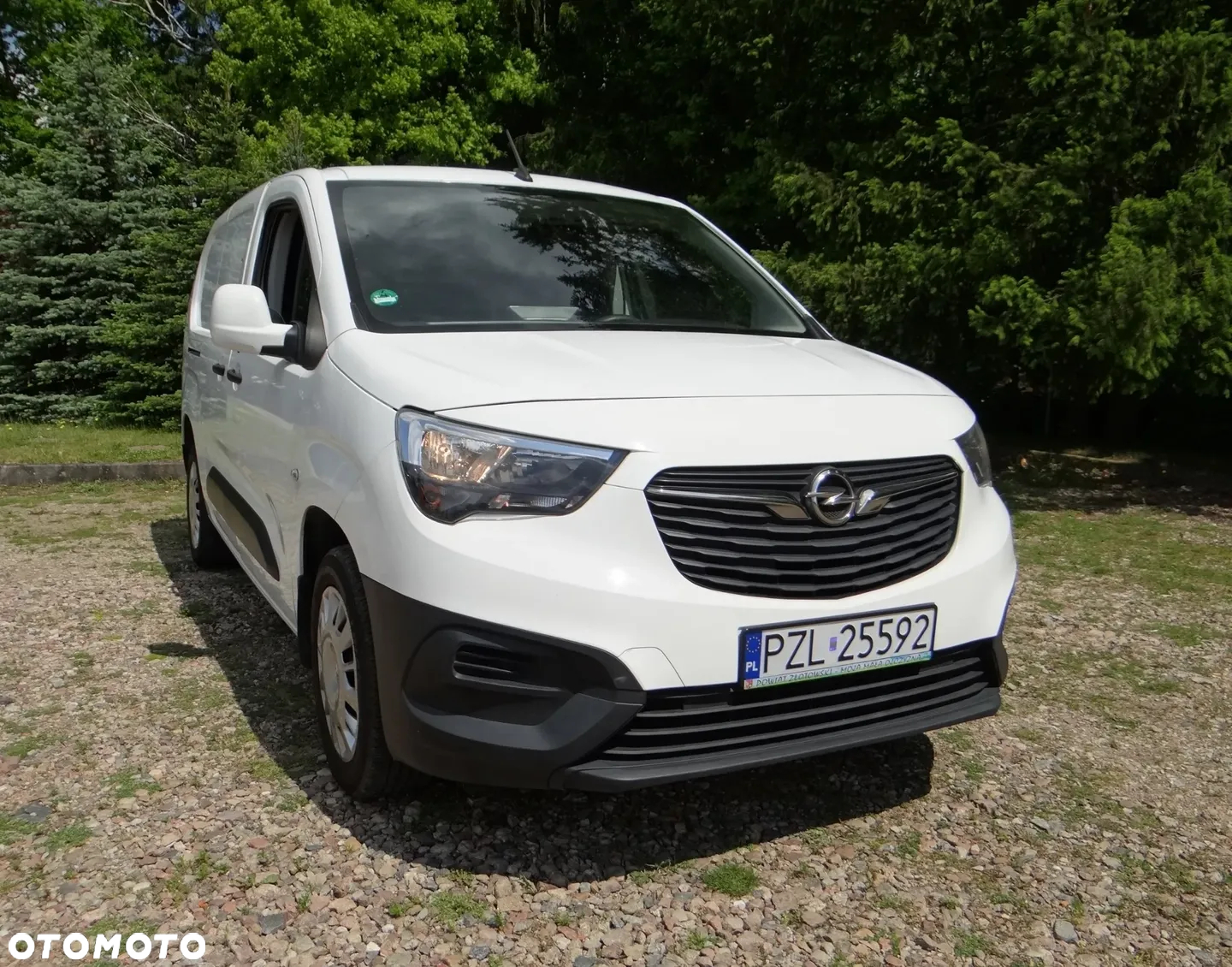 Opel COMBO - 21